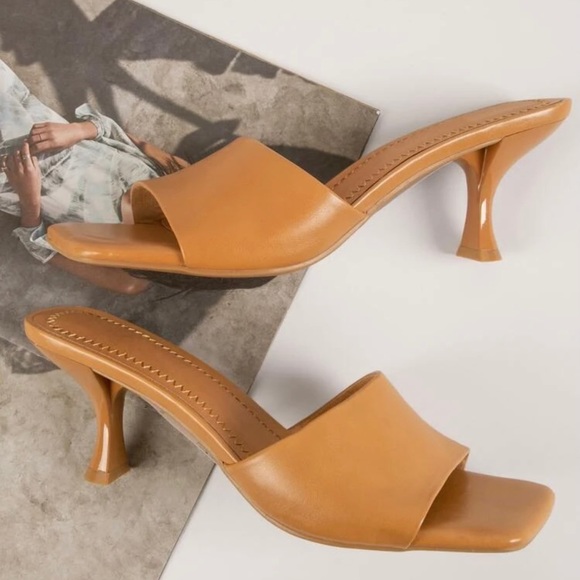 HEELS 👠 NWOB - Picture 2 of 7